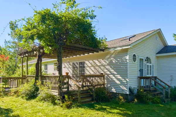 1568 Clarry Hill Road, Union, ME 04862