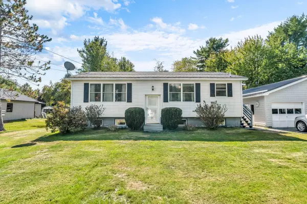 341 County Road, Milford, ME 04461