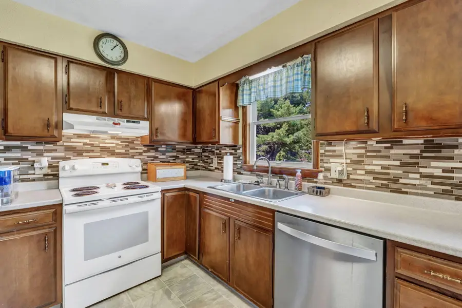 341 County Road, Milford, ME 04461 - #2