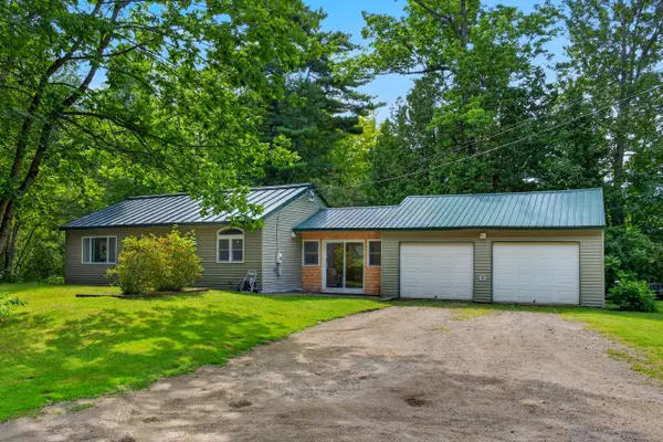 1649 Pond Road, Sidney, ME 04330