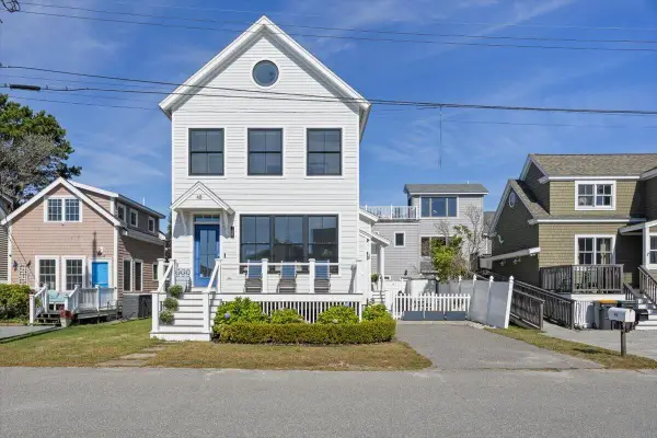 48 Bayview Avenue, Scarborough, ME 04074