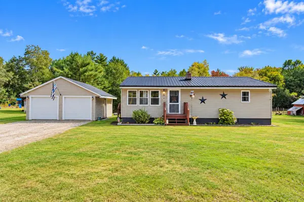 26 Smith Street, Waterford, ME 04088