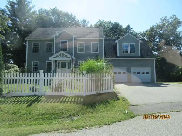 22 Kingsbury Lane, Kennebunk, ME 04043