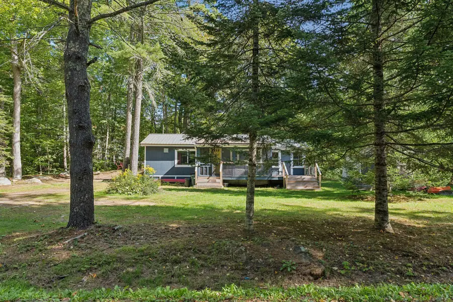 18 Shore Road, Raymond, ME 04071 - #2