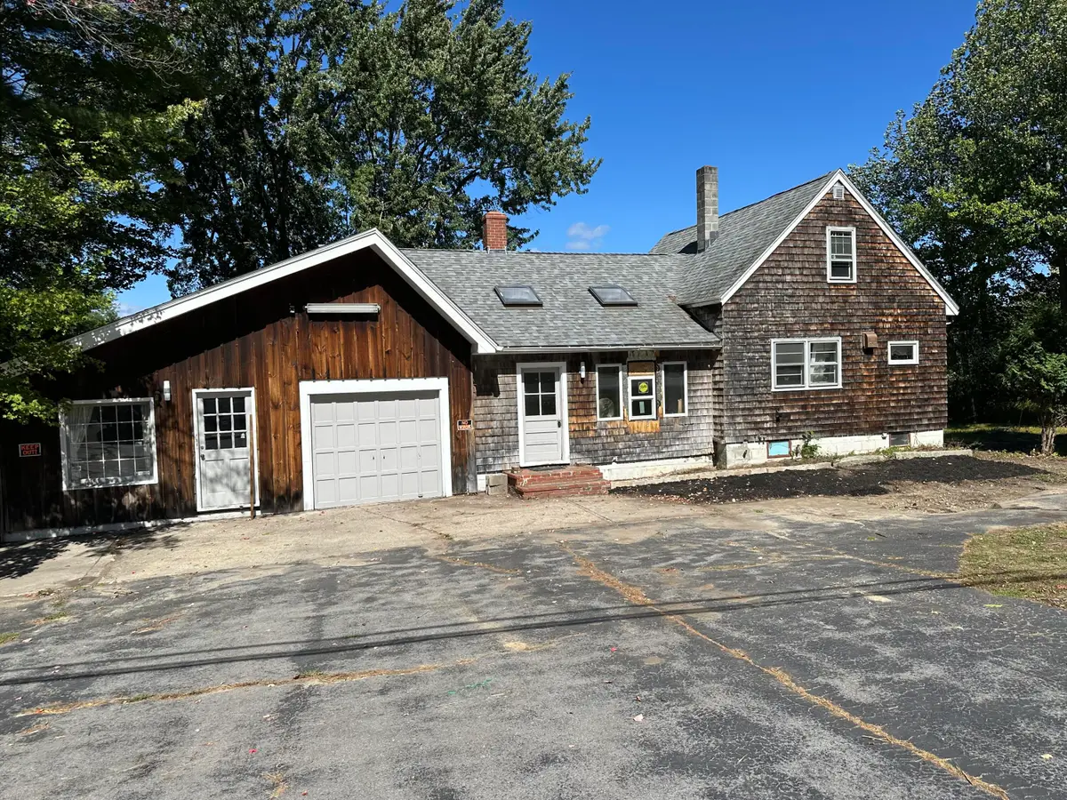 1045 W Ossipee Trail W, Standish, ME 04085 - #1