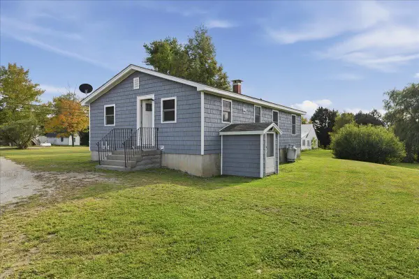 282 Central Street, Bucksport, ME 04416