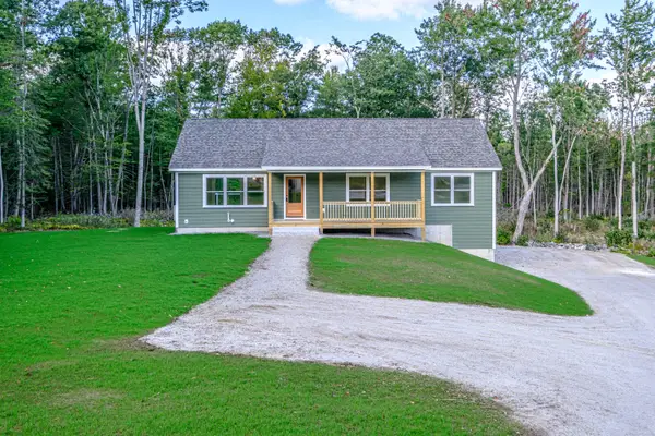 43 Farms Edge Road, Bridgton, ME 04009