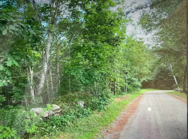 2 Stonewyck Lane, Damariscotta, ME 04543