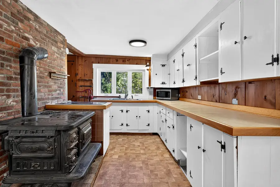 6 Barton Road, Windsor, ME 04330 - #3