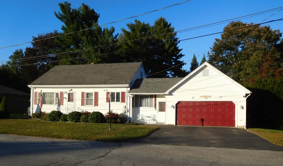18 Richmond Avenue, Lewiston, ME 04240 - #1