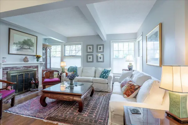 15 Bristol Road #1, Damariscotta, ME 04543