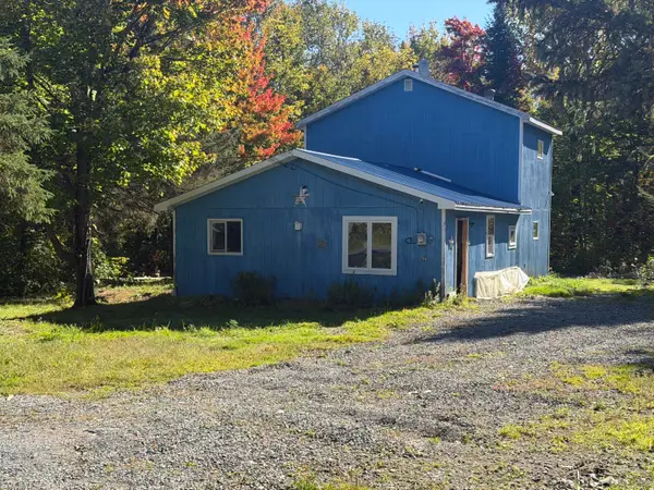 290 Carvell Road, Mapleton, ME 04757
