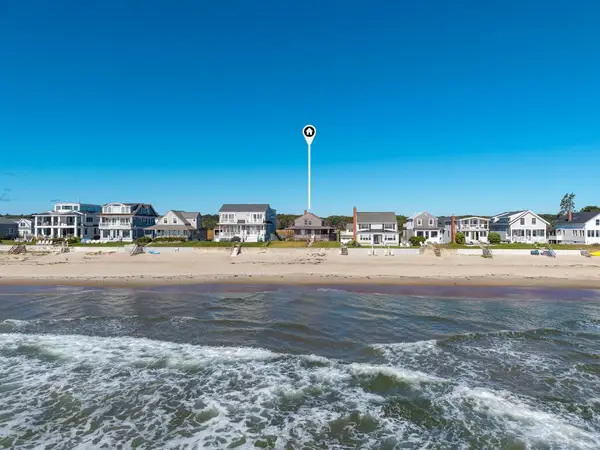 257 Ocean Avenue, Wells, ME 04090