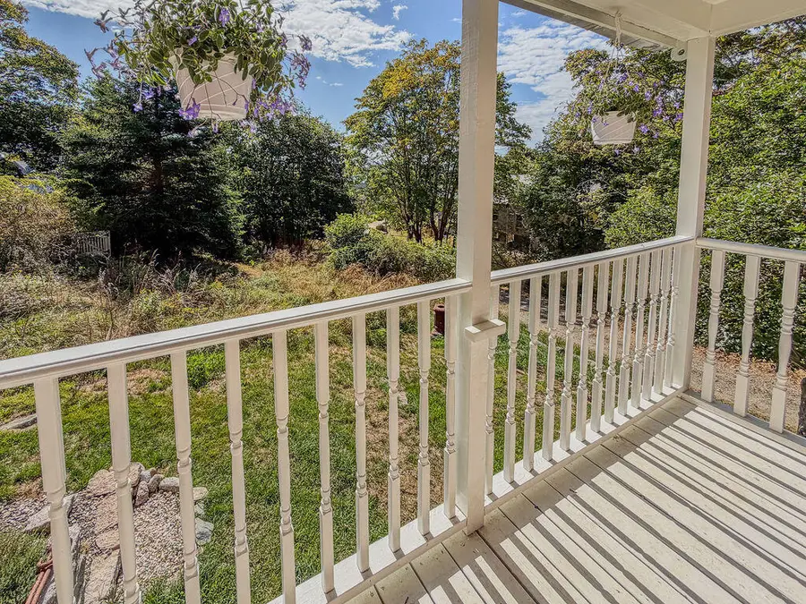 9 Cottage Lane, Stonington, ME 04681 - #3