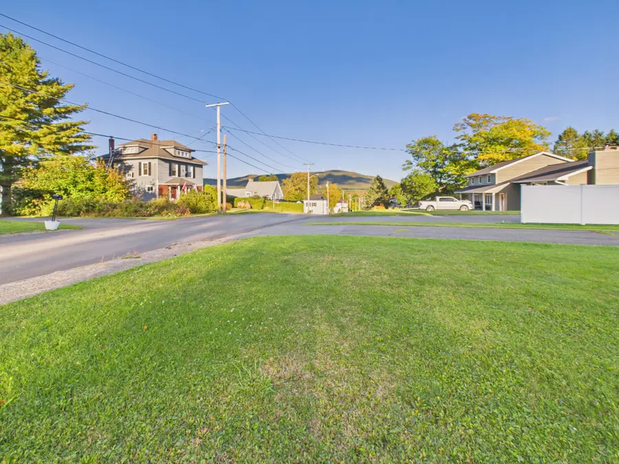 16 York Street, Mars Hill, ME 04758 - #3
