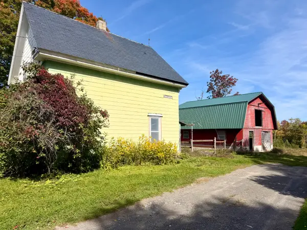 31 Elliotsville Road, Monson, ME 04464
