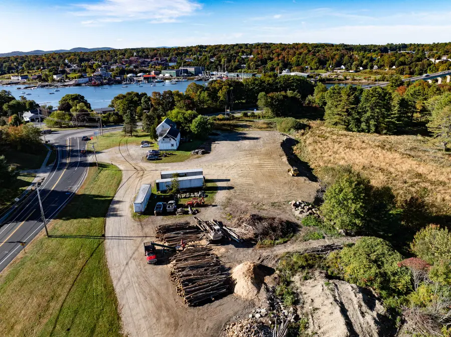 2 Swan Lake Avenue, Belfast, ME 04915 - #2