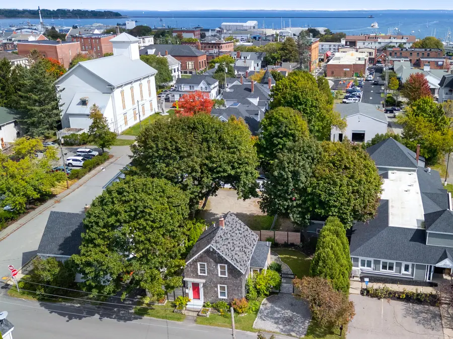 9 High Street, Rockland, ME 04841 - #2