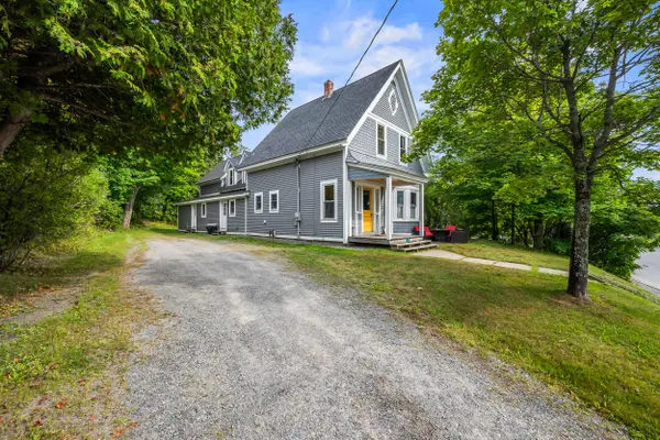 5 Pleasant Street, Rangeley, ME 04970