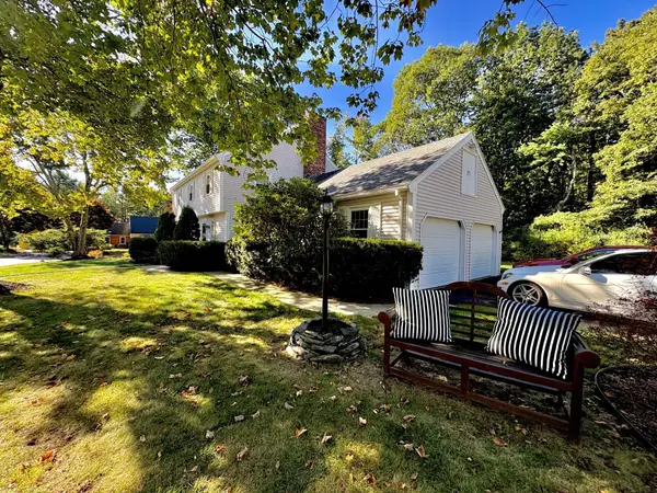 7 Ole Musket Road, Scarborough, ME 04074