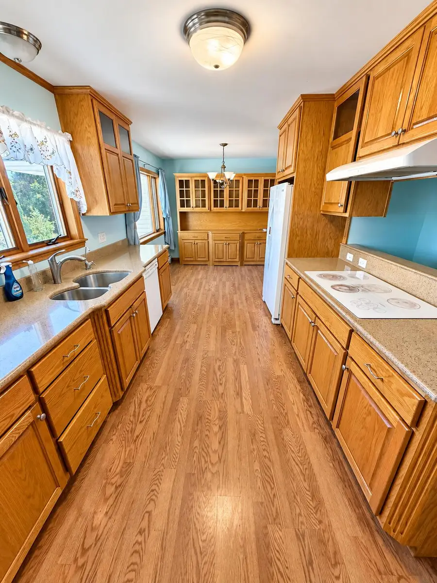 29 Eastern Avenue, East Millinocket, ME 04430 - #3