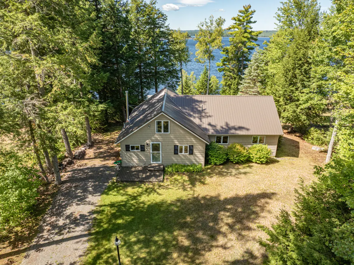 22 Halfway Point Lane, Hartland, ME 04943 - #1