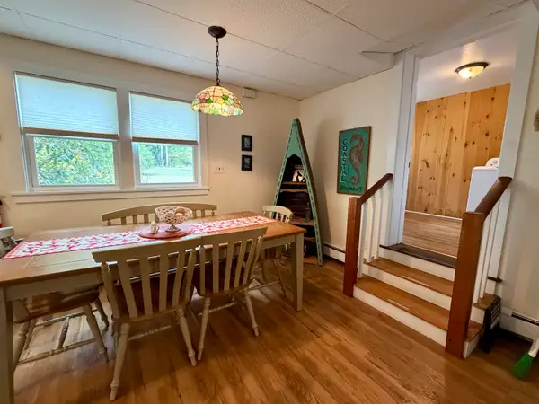 494 Wiscasset Road, Boothbay, ME 04537