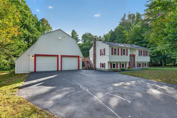 6 Strout Brook Drive, Standish, ME 04085