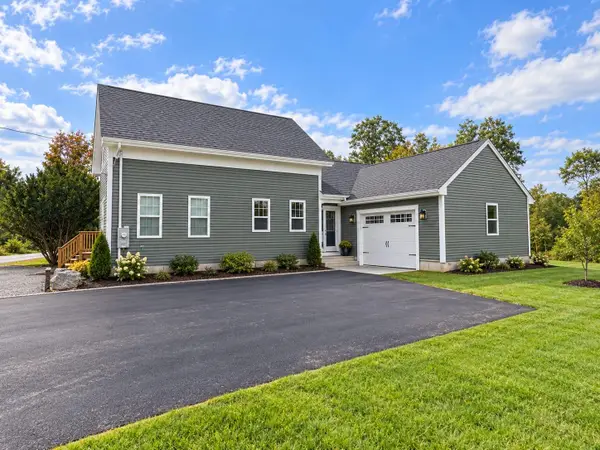 286 School Street, Berwick, ME 03901