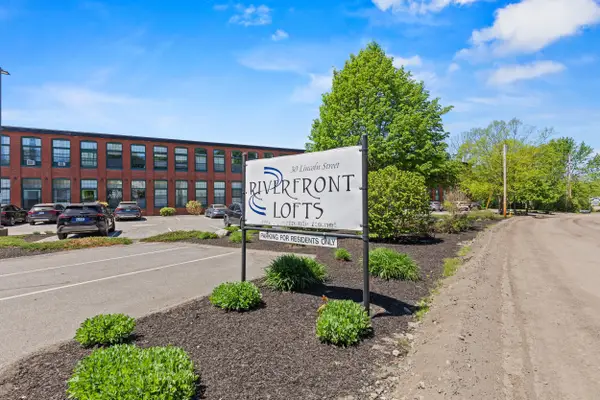 30 Lincoln Street #211, Westbrook, ME 04092