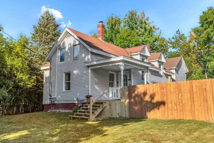 235 Elm Street, Bangor, ME 04401 - #2
