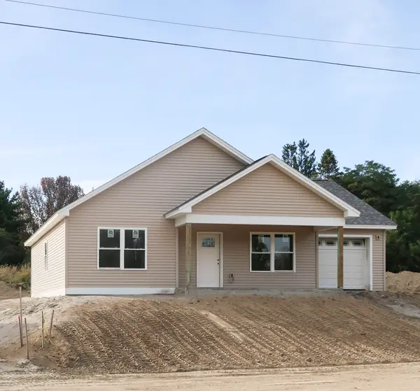 6 Jasmine Lane, Waterville, ME 04901