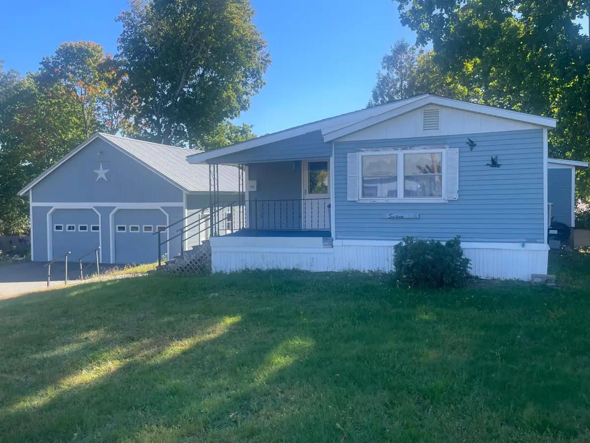 16 Pine Street, Dexter, ME 04930 - #1