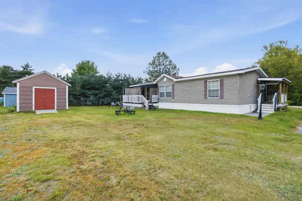 19 Terrace View, Sabattus, ME 04280
