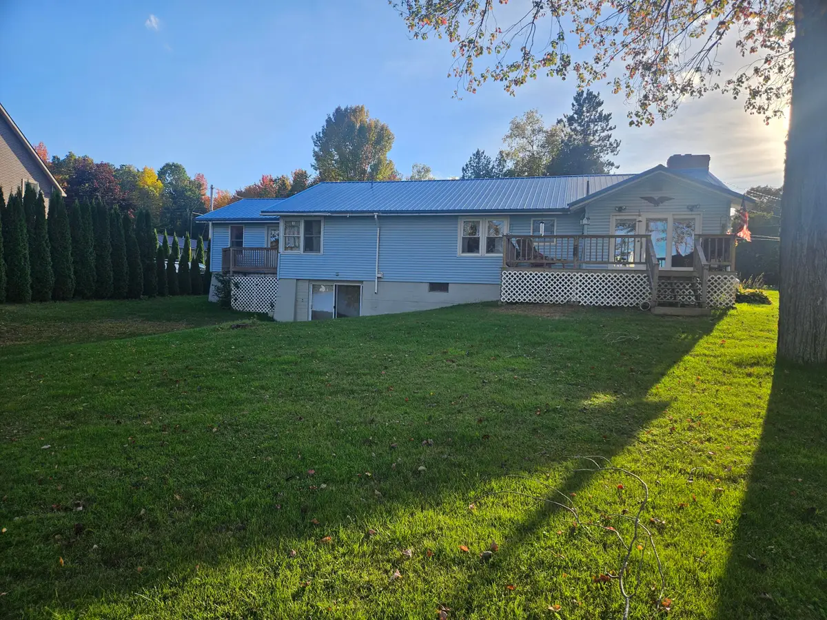 32 Taylor Street, Lincoln, ME 04457 - #1