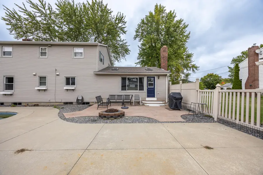 3 Clover Lane, Brewer, ME 04412 - #3