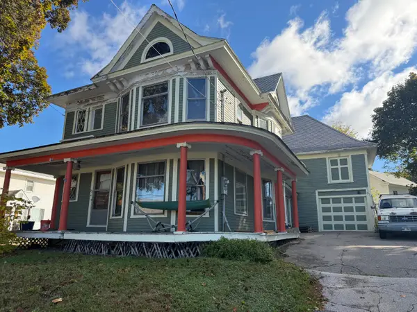 97 Main Street, Lincoln, ME 04457