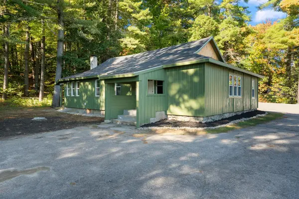 156 Roosevelt Trail, Naples, ME 04055