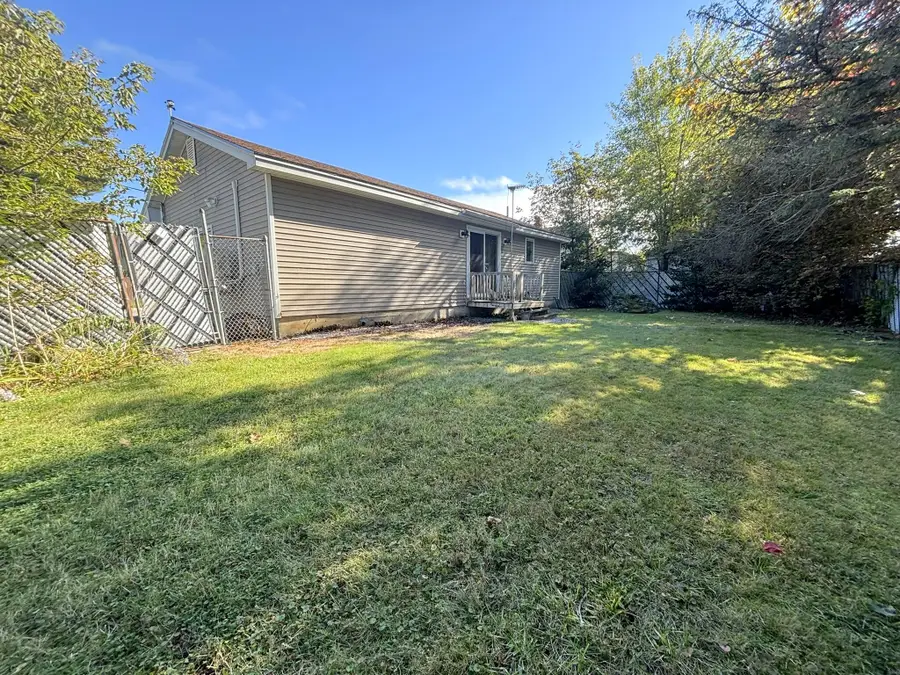 82 Leavitt Avenue, Lewiston, ME 04240 - #3