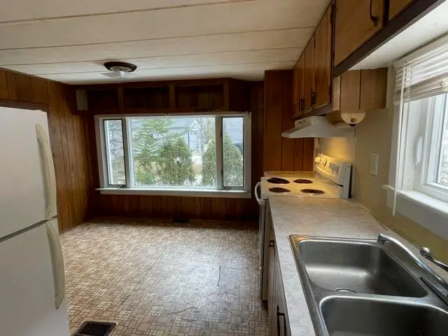 110 Mountain Street, Camden, ME 04843 - #3