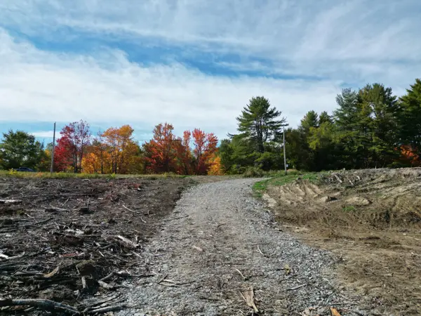 19  N Horseback Road, Burnham, ME 04922