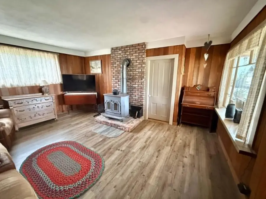 19 Coolidge Road, Wayne, ME 04284 - #3