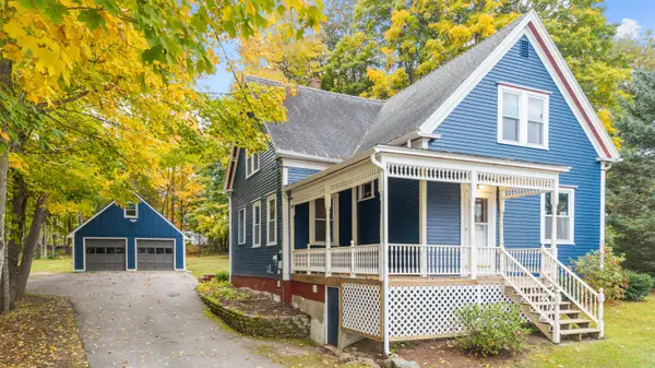 6 Maple Street, Monmouth, ME 04259
