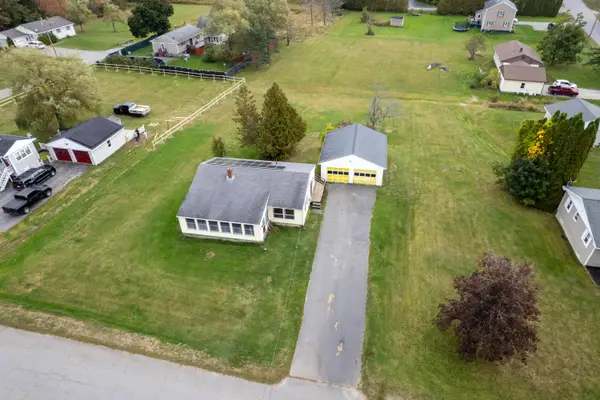 31 Page Avenue, Wiscasset, ME 04578