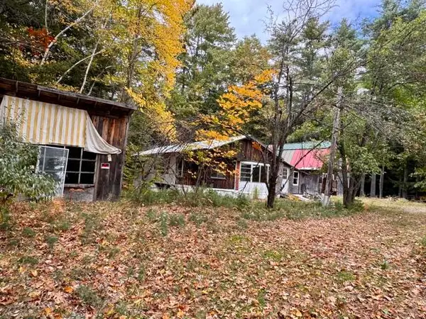 20 Mount Henry Road/smith Avenue Road, Bridgton, ME 04009