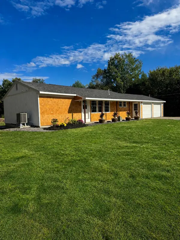 155 Chadsey Road, Pownal, ME 04069