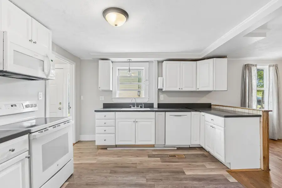 1572 Main Street, Sanford, ME 04073 - #3