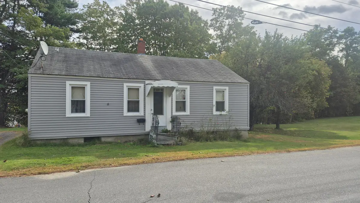 31 Nelson Street, Waterville, ME 04901 - #1