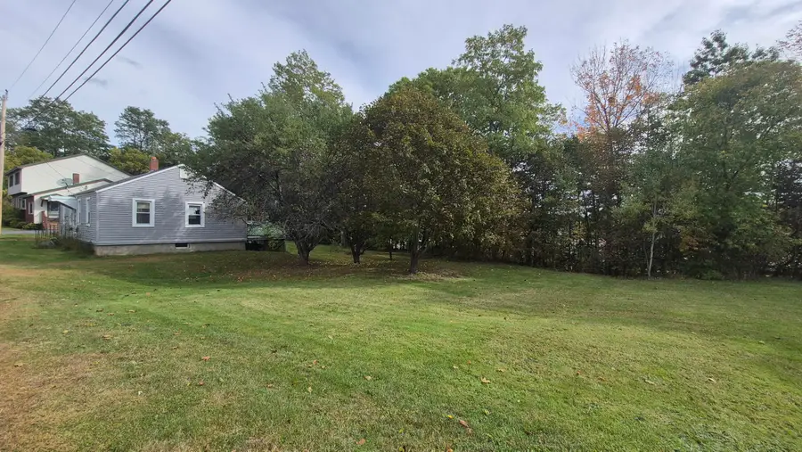 31 Nelson Street, Waterville, ME 04901 - #3