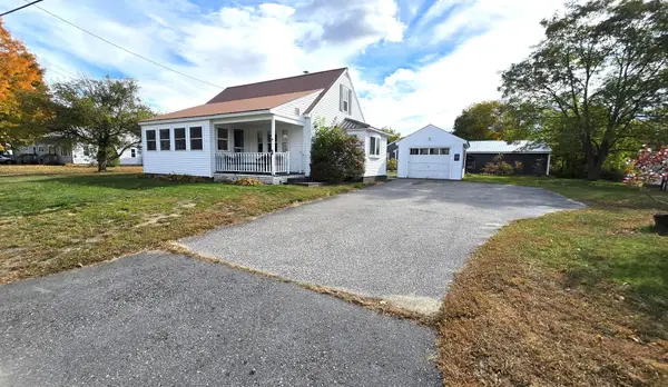 107 Pine Street, Dixfield, ME 04224